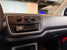 VOLKSWAGEN UP 1.0 MPI TAKE UP 12V 2015/2015 AUTOGRIF MOTORS CAMPO BOM / Carros no Vale
