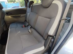 CHEVROLET SPIN LT 1.8 8V Econo 2013/2013 RENNER AUTOMÓVEIS LAJEADO / Carros no Vale