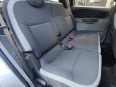CHEVROLET SPIN LT 1.8 8V Econo 2013/2013 RENNER AUTOMÓVEIS LAJEADO / Carros no Vale