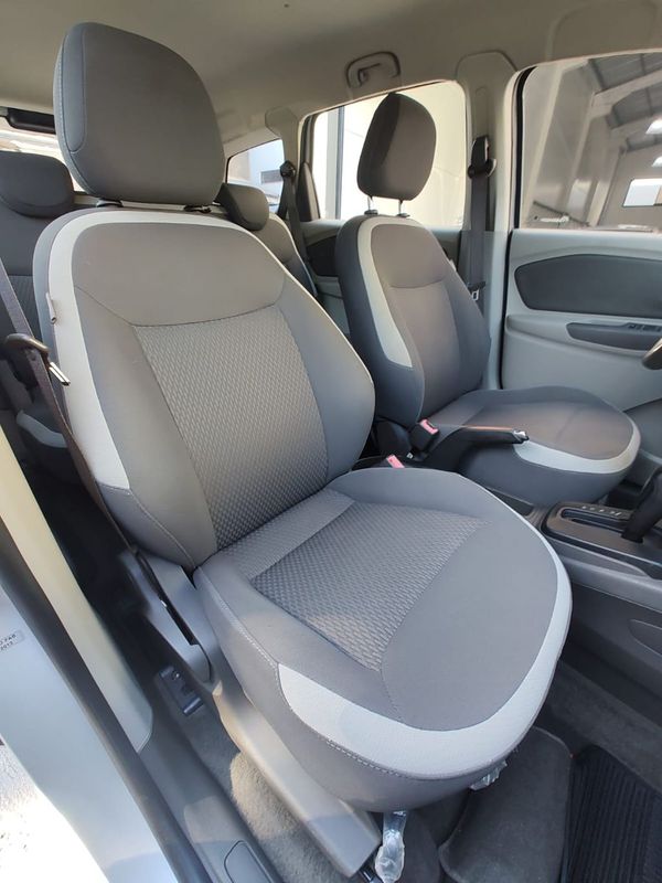 CHEVROLET SPIN LT 1.8 8V Econo 2013/2013 RENNER AUTOMÓVEIS LAJEADO / Carros no Vale