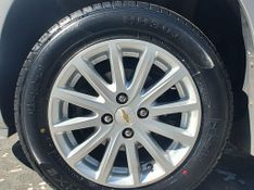 CHEVROLET SPIN LT 1.8 8V Econo 2013/2013 RENNER AUTOMÓVEIS LAJEADO / Carros no Vale