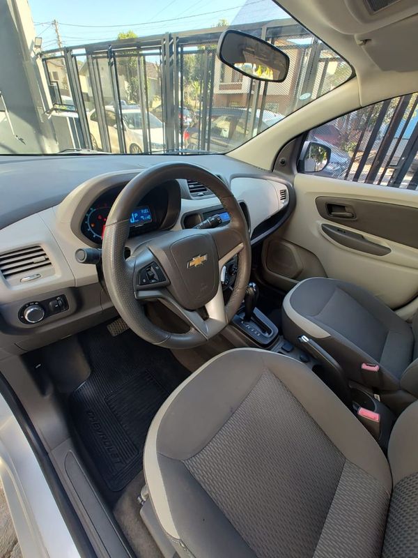CHEVROLET SPIN LT 1.8 8V Econo 2013/2013 RENNER AUTOMÓVEIS LAJEADO / Carros no Vale