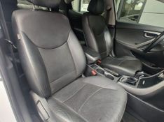 Hyundai Elantra GLS 2.0 16V 2014/2015 RENNER AUTOMÓVEIS LAJEADO / Carros no Vale