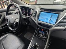 Hyundai Elantra GLS 2.0 16V 2014/2015 RENNER AUTOMÓVEIS LAJEADO / Carros no Vale