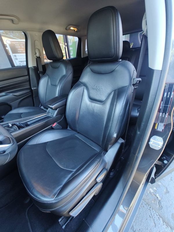 Jeep COMPASS LONG TD 350 2.0 4×4 2022/2022 RENNER AUTOMÓVEIS LAJEADO / Carros no Vale