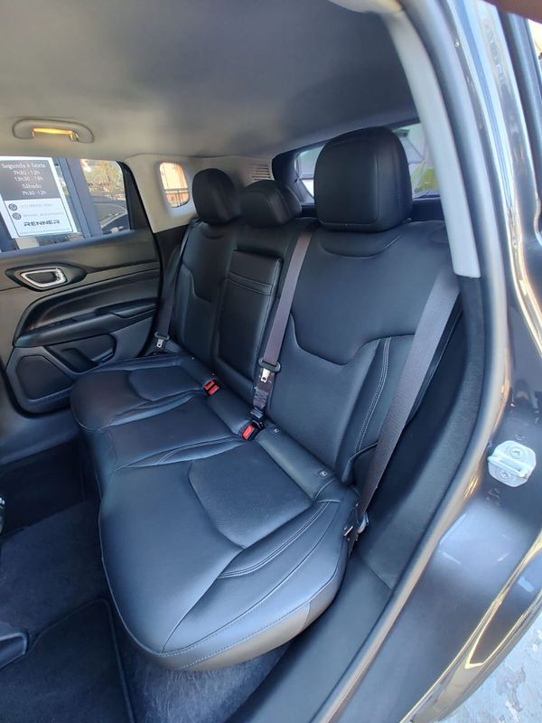 Jeep COMPASS LONG TD 350 2.0 4×4 2022/2022 RENNER AUTOMÓVEIS LAJEADO / Carros no Vale