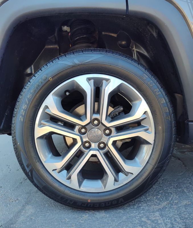 Jeep COMPASS LONG TD 350 2.0 4×4 2022/2022 RENNER AUTOMÓVEIS LAJEADO / Carros no Vale