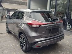 Nissan KICKS Exclusive 1.6 16V 2023/2023 RENNER AUTOMÓVEIS LAJEADO / Carros no Vale