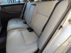 Toyota Corolla Fielder SW 1.8/ XEi 2006/2006 RENNER AUTOMÓVEIS LAJEADO / Carros no Vale