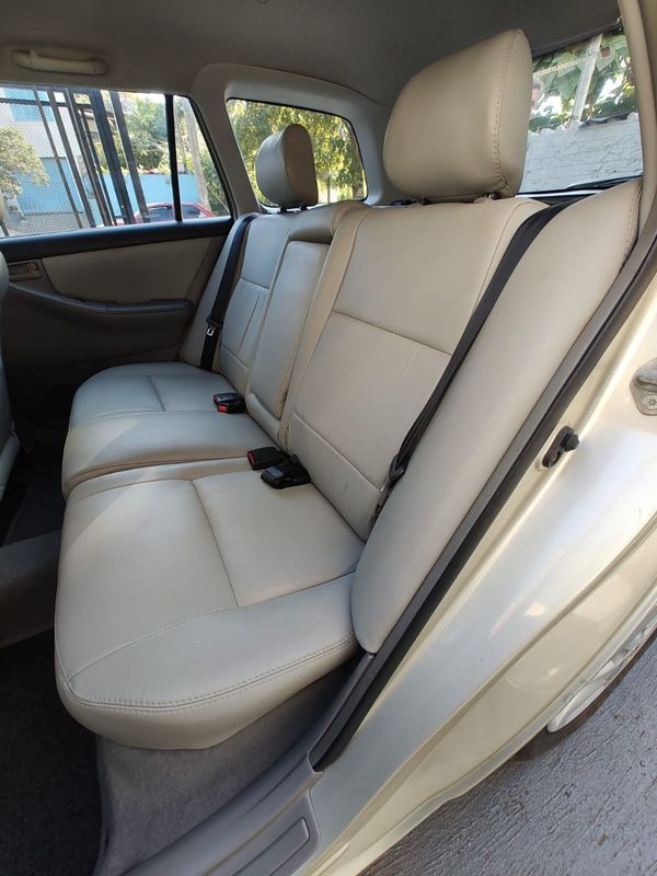 Toyota Corolla Fielder SW 1.8/ XEi 2006/2006 RENNER AUTOMÓVEIS LAJEADO / Carros no Vale