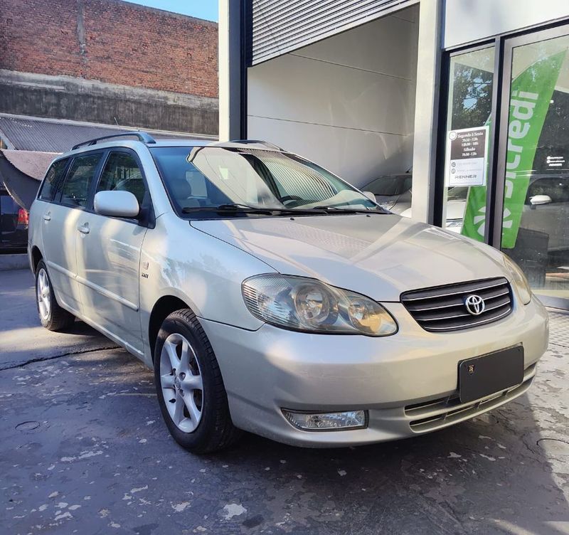 Toyota Corolla Fielder SW 1.8/ XEi 2006/2006 RENNER AUTOMÓVEIS LAJEADO / Carros no Vale