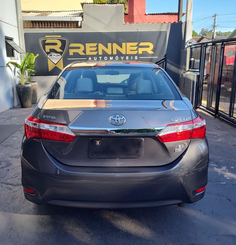 Toyota Corolla XEi 2.0 16V 2014/2015 RENNER AUTOMÓVEIS LAJEADO / Carros no Vale