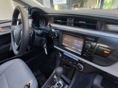 Toyota Corolla XEi 2.0 16V 2014/2015 RENNER AUTOMÓVEIS LAJEADO / Carros no Vale