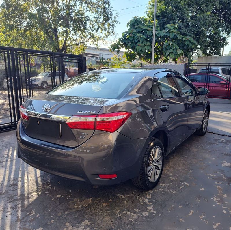 Toyota Corolla XEi 2.0 16V 2014/2015 RENNER AUTOMÓVEIS LAJEADO / Carros no Vale