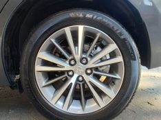 Toyota Corolla XEi 2.0 16V 2014/2015 RENNER AUTOMÓVEIS LAJEADO / Carros no Vale