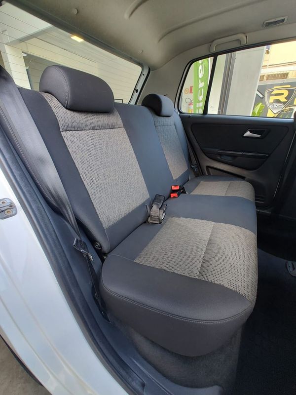 VOLKSWAGEN Fox 1.0 Mi Total 8V 2012/2013 RENNER AUTOMÓVEIS LAJEADO / Carros no Vale