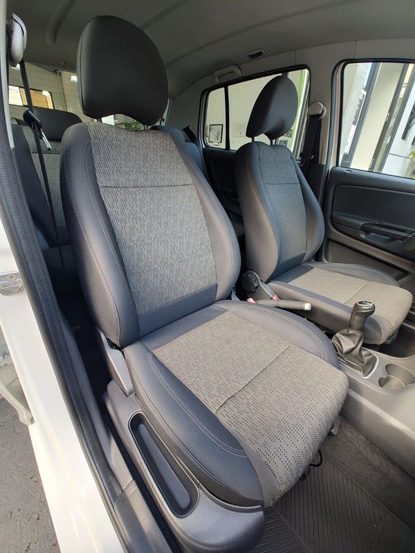 VOLKSWAGEN Fox 1.0 Mi Total 8V 2012/2013 RENNER AUTOMÓVEIS LAJEADO / Carros no Vale