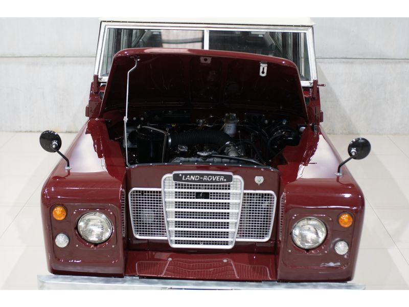 LAND ROVER SERIES III V8 61CV 1974/1974 PASTORE CAR COLLECTION BENTO GONÇALVES / Carros no Vale LAND ROVER SERIES III V8 61CV 1974/1974 PASTORE CAR COLLECTION BENTO GONÇALVES / Carros no Vale