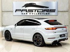PORSCHE CAYENNE 3.0 V6 E-HYBRID COUPÉ PLATINUM EDITION AWD TIPTRONIC S 2022/2023 PASTORE CAR COLLECTION BENTO GONÇALVES / Carros no Vale