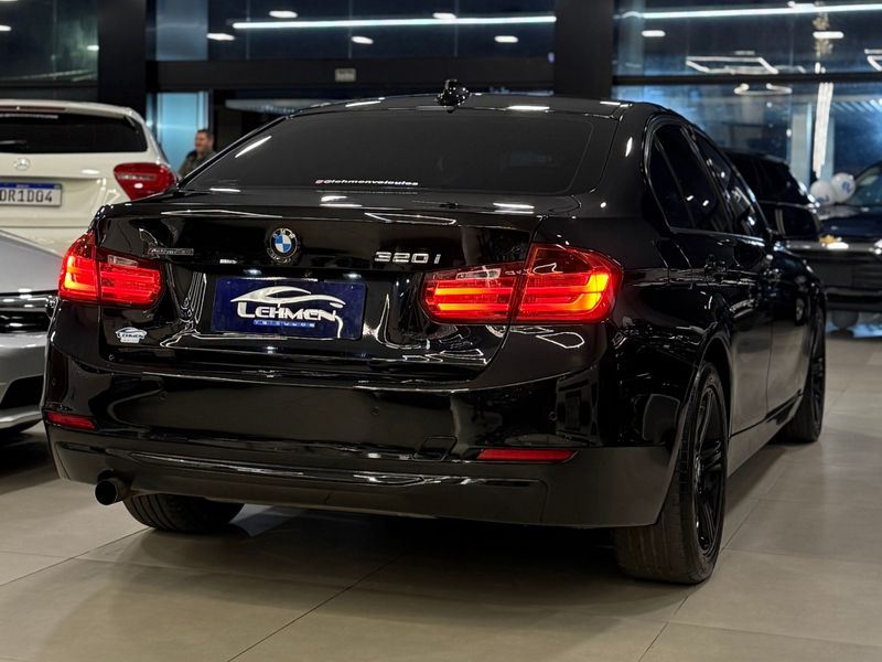 BMW 320i 2.0 16V TURBO ACTIVE 2015/2015 LEHMEN VEÍCULOS VENÂNCIO AIRES / Carros no Vale