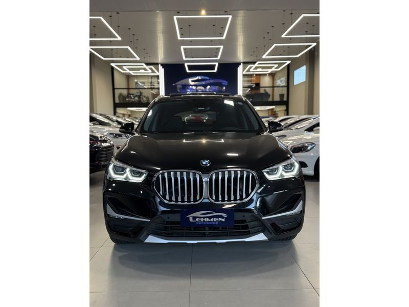 BMW X1 2.0 16V TURBO ACTIVEFLEX SDRIVE20I X-LINE 2020/2021 LEHMEN VEÍCULOS VENÂNCIO AIRES / Carros no Vale