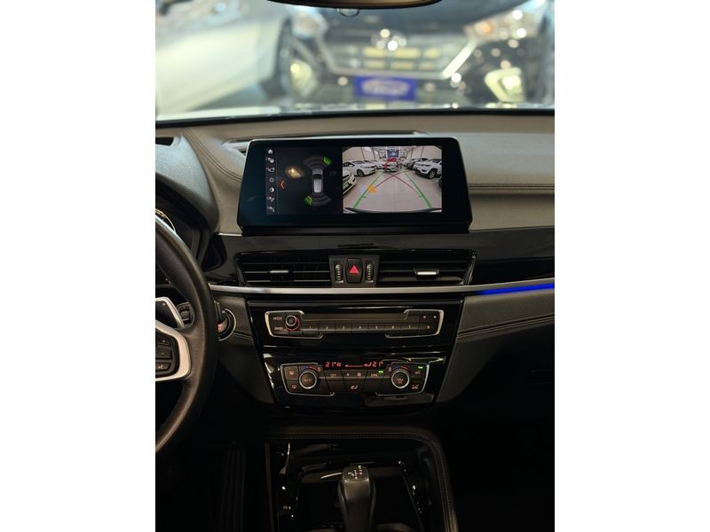 BMW X1 2.0 16V TURBO ACTIVEFLEX SDRIVE20I X-LINE 2020/2021 LEHMEN VEÍCULOS VENÂNCIO AIRES / Carros no Vale