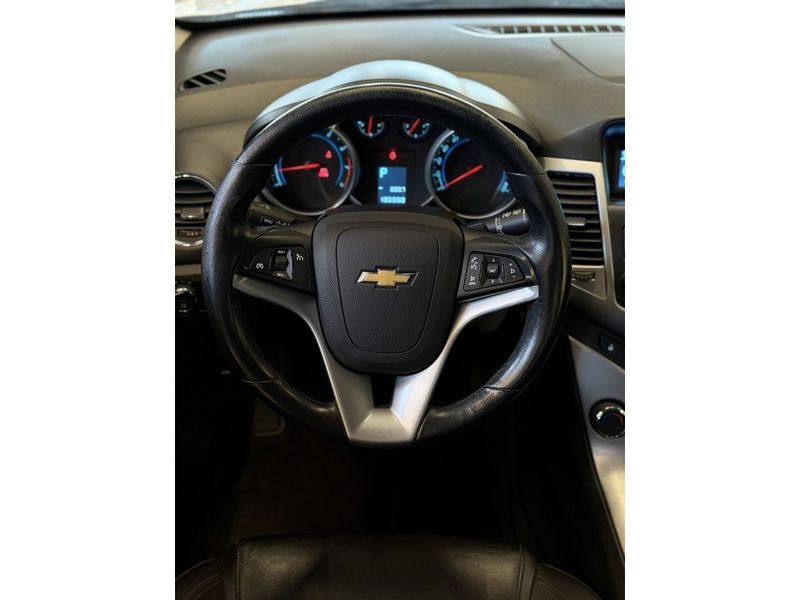 CHEVROLET CRUZE 1.8 LT 16V 2013/2013 LEHMEN VEÍCULOS VENÂNCIO AIRES / Carros no Vale