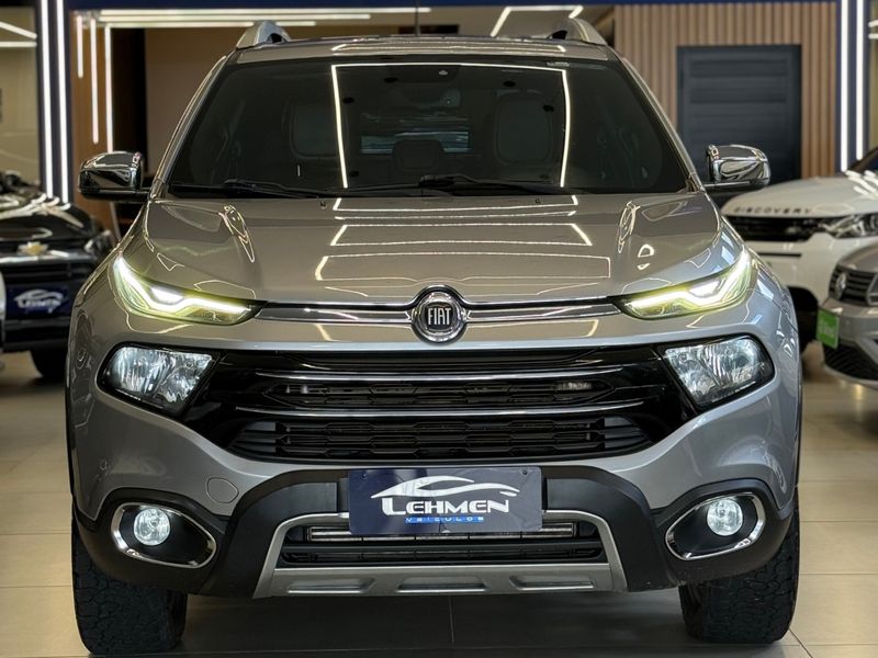 FIAT TORO 2.0 16V TURBO RANCH 4WD AT9 2019/2020 LEHMEN VEÍCULOS VENÂNCIO AIRES / Carros no Vale