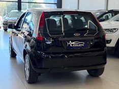 FORD FIESTA 1.0 ROCAM HATCH 8V 2012/2013 LEHMEN VEÍCULOS VENÂNCIO AIRES / Carros no Vale