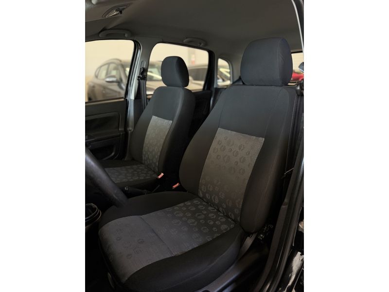 FORD FIESTA 1.0 ROCAM HATCH 8V 2012/2013 LEHMEN VEÍCULOS VENÂNCIO AIRES / Carros no Vale