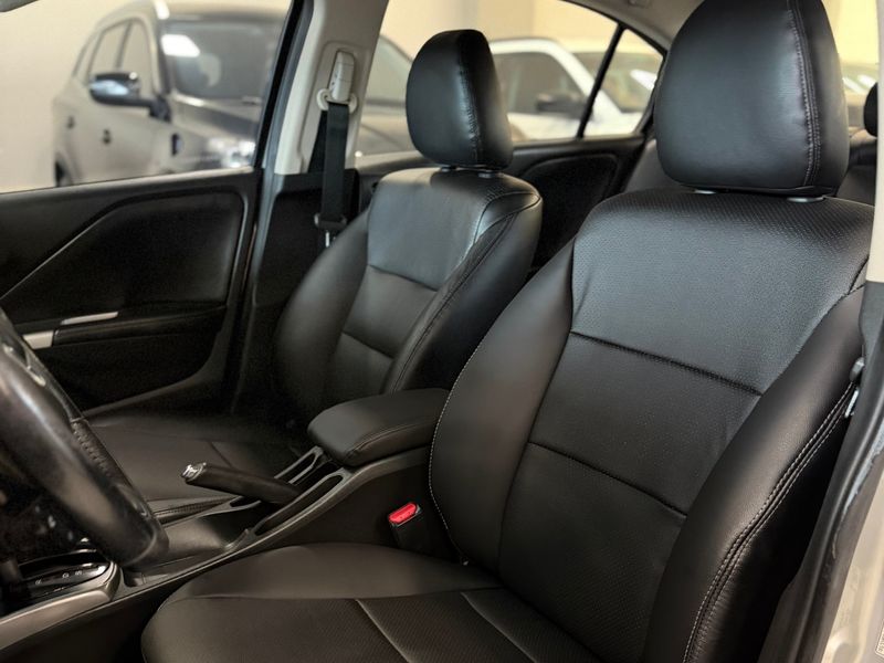 HONDA CITY 1.5 EXL 16V 2014/2015 LEHMEN VEÍCULOS VENÂNCIO AIRES / Carros no Vale