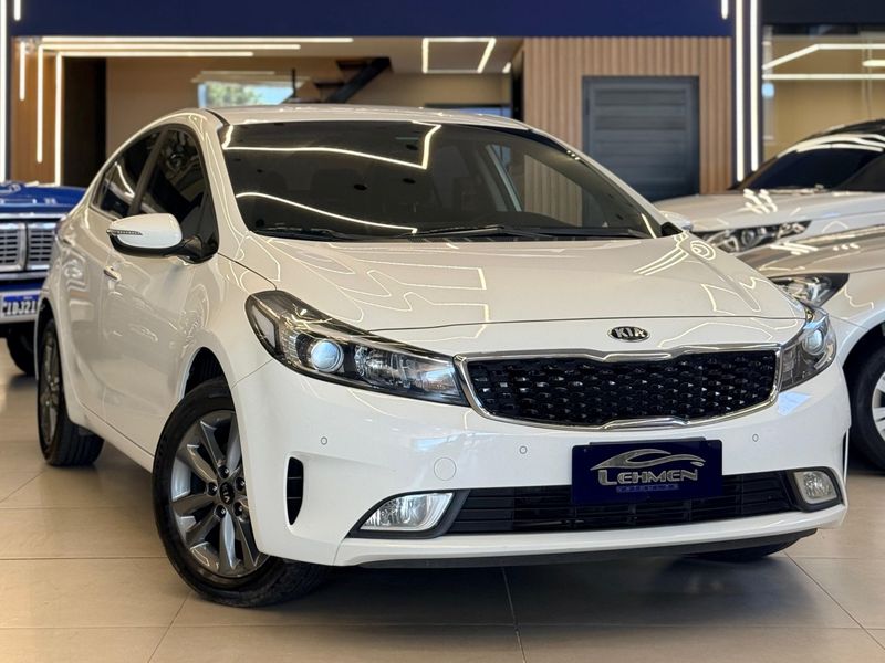 KIA CERATO 1.6 SX 16V 2018/2019 LEHMEN VEÍCULOS VENÂNCIO AIRES / Carros no Vale