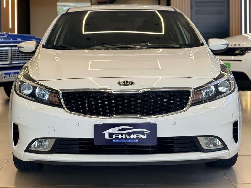 KIA CERATO 1.6 SX 16V 2018/2019 LEHMEN VEÍCULOS VENÂNCIO AIRES / Carros no Vale