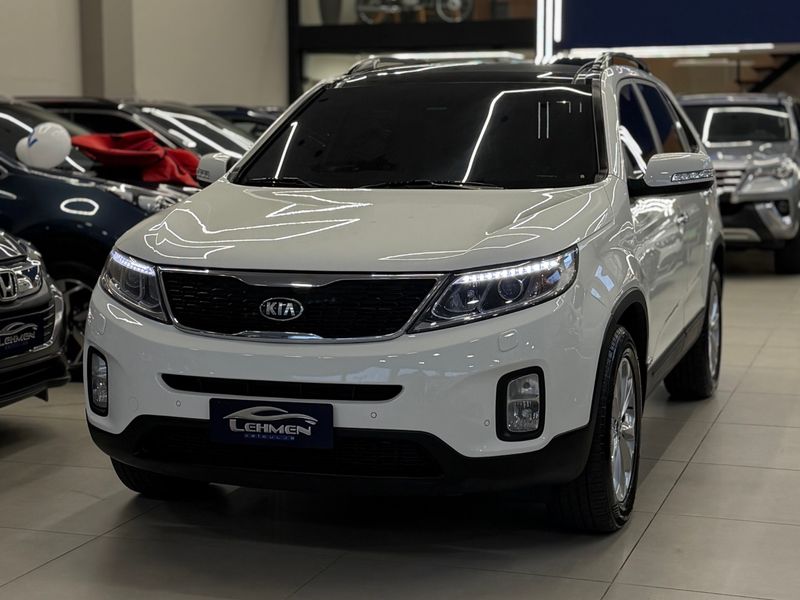 KIA SORENTO 3.5 V6 EX 7L 4WD 2014/2015 LEHMEN VEÍCULOS VENÂNCIO AIRES / Carros no Vale