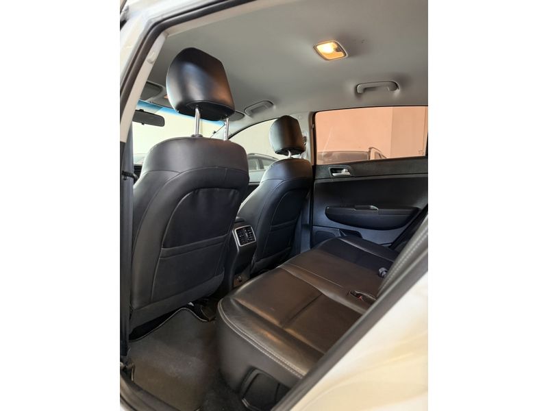 KIA SPORTAGE 2.0 LX 4X2 16V 2016/2017 LEHMEN VEÍCULOS VENÂNCIO AIRES / Carros no Vale
