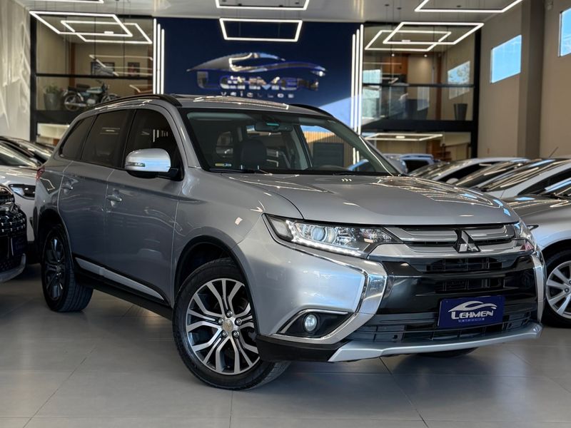 MITSUBISHI OUTLANDER 2.0 16V 2015/2016 LEHMEN VEÍCULOS VENÂNCIO AIRES / Carros no Vale MITSUBISHI OUTLANDER 2.0 16V 2015/2016 LEHMEN VEÍCULOS VENÂNCIO AIRES / Carros no Vale