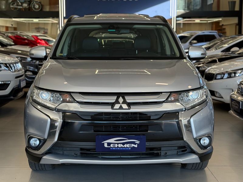 MITSUBISHI OUTLANDER 2.0 16V 2015/2016 LEHMEN VEÍCULOS VENÂNCIO AIRES / Carros no Vale MITSUBISHI OUTLANDER 2.0 16V 2015/2016 LEHMEN VEÍCULOS VENÂNCIO AIRES / Carros no Vale