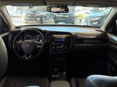 MITSUBISHI OUTLANDER 2.0 16V 2015/2016 LEHMEN VEÍCULOS VENÂNCIO AIRES / Carros no Vale