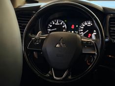 MITSUBISHI OUTLANDER 2.0 16V 2015/2016 LEHMEN VEÍCULOS VENÂNCIO AIRES / Carros no Vale