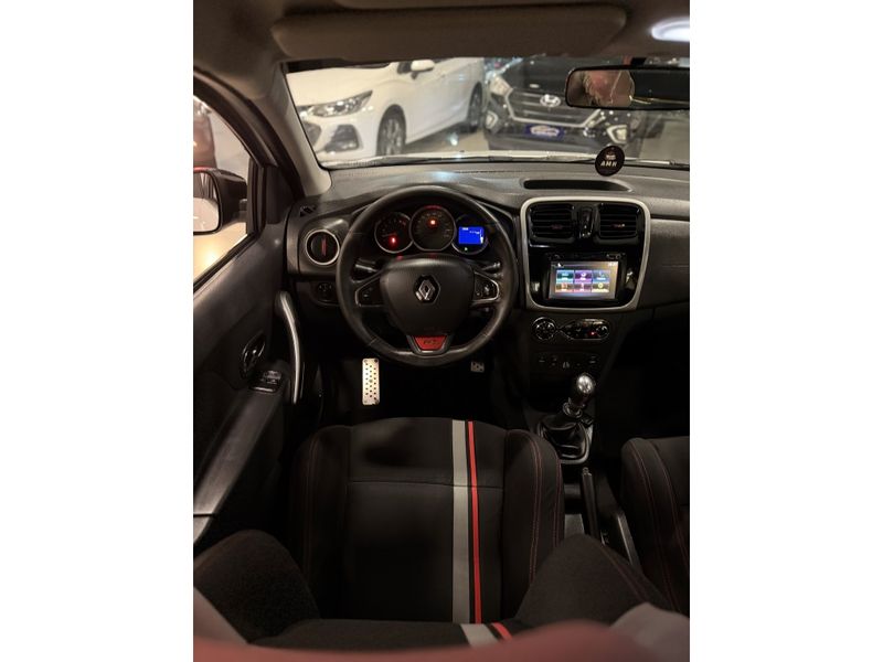 RENAULT SANDERO 2.0 RS 16V 2015/2016 LEHMEN VEÍCULOS VENÂNCIO AIRES / Carros no Vale