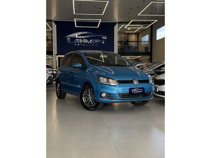 VOLKSWAGEN FOX 1.6 MSI HIGHLINE 16V AUTOMATIZADO 2015/2015 LEHMEN VEÍCULOS VENÂNCIO AIRES / Carros no Vale