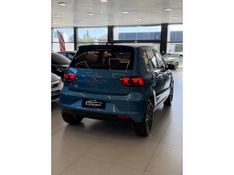 VOLKSWAGEN FOX 1.6 MSI HIGHLINE 16V AUTOMATIZADO 2015/2015 LEHMEN VEÍCULOS VENÂNCIO AIRES / Carros no Vale