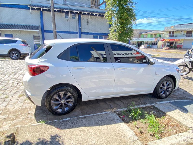 Chevrolet Onix 1.0 Lt2 2022/2023 NECO TOLATI VEÍCULOS VENÂNCIO AIRES / Carros no Vale Chevrolet Onix 1.0 Lt2 2022/2023 NECO TOLATI VEÍCULOS VENÂNCIO AIRES / Carros no Vale