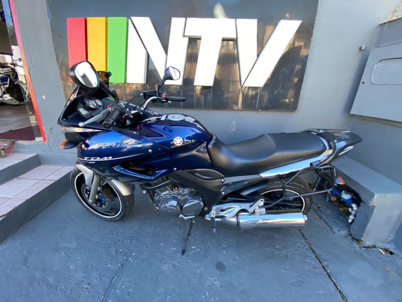 Yamaha Tdm 900 2006/2006 NECO TOLATI VEÍCULOS VENÂNCIO AIRES / Carros no Vale Yamaha Tdm 900 2006/2006 NECO TOLATI VEÍCULOS VENÂNCIO AIRES / Carros no Vale