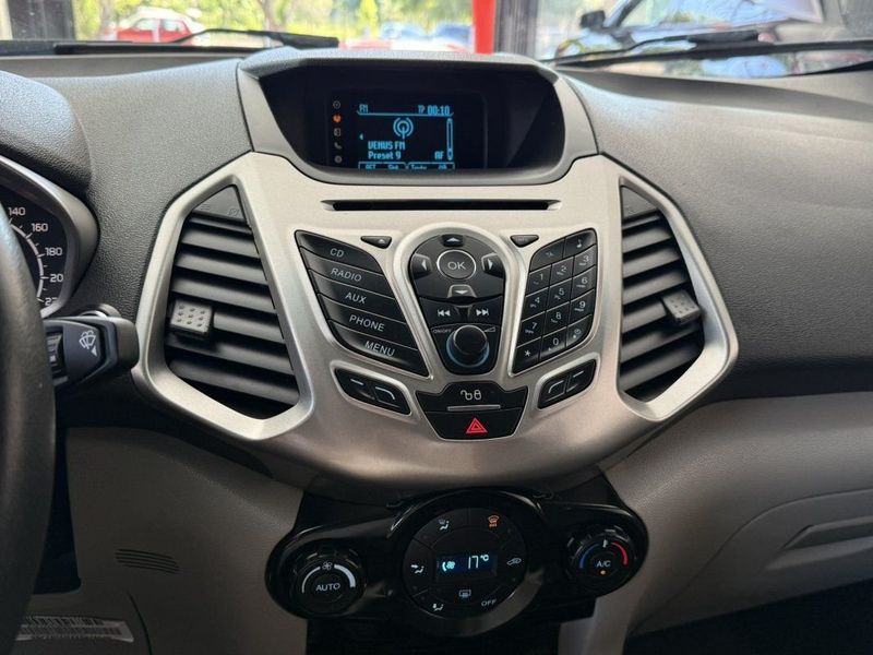 Ford ECOSPORT TITANIUM 2.0 2014 SÓ MOTOS E AUTOMÓVEIS SANTA CRUZ DO SUL / Carros no Vale