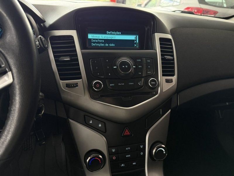 CHEVROLET CRUZE HATCH SPORT LT 1.8 MT6 2014 SÓ MOTOS E AUTOMÓVEIS SANTA CRUZ DO SUL / Carros no Vale