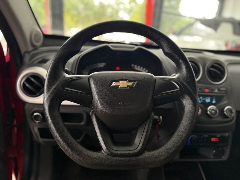 CHEVROLET MONTANA LS 1.4 VERMELHA 2015 SÓ MOTOS E AUTOMÓVEIS SANTA CRUZ DO SUL / Carros no Vale