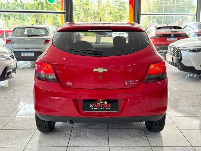 CHEVROLET ONIX HATCH LT 1.4 AT6 2015 SÓ MOTOS E AUTOMÓVEIS SANTA CRUZ DO SUL / Carros no Vale