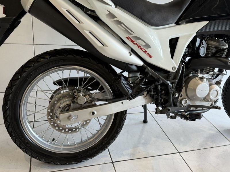 Honda BROS 160 ESDD 2015 SÓ MOTOS E AUTOMÓVEIS SANTA CRUZ DO SUL / Carros no Vale