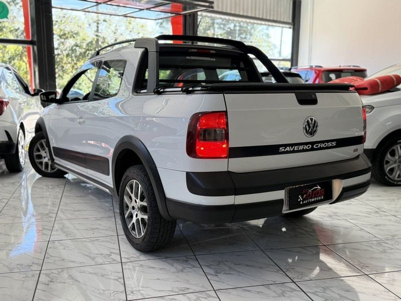 VOLKSWAGEN SAVEIRO CROSS CD 1.6 2015 SÓ MOTOS E AUTOMÓVEIS SANTA CRUZ DO SUL / Carros no Vale